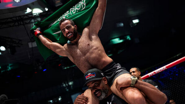 Preview Ислам Юссеф оформил невероятный нокаут ударом в прыжке на PFL MENA