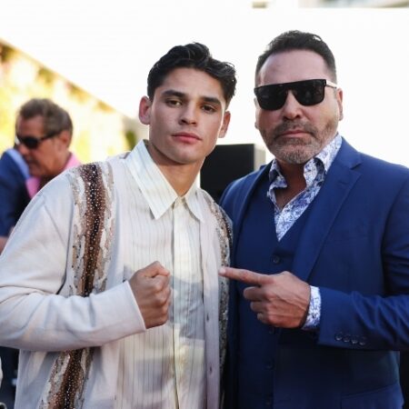 Оскар Де Ла Хойя о Задержании Джервонты Дэвиса: Последствия для Карьеры Чемпиона