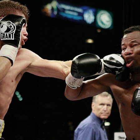 Легендарный боксер Шейн Мосли о поединке Канело-Кроуфорд: «Кто-то серьезно просчитался»