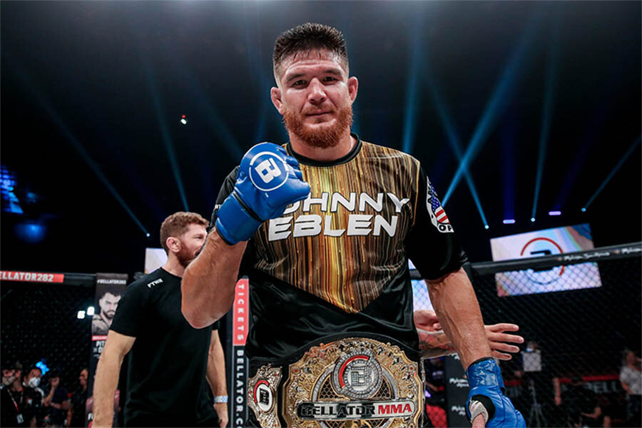 Preview PFL представила новый чемпионский пояс, а Джонни Эблен стал первым, кто его примерил после слияния с Bellator