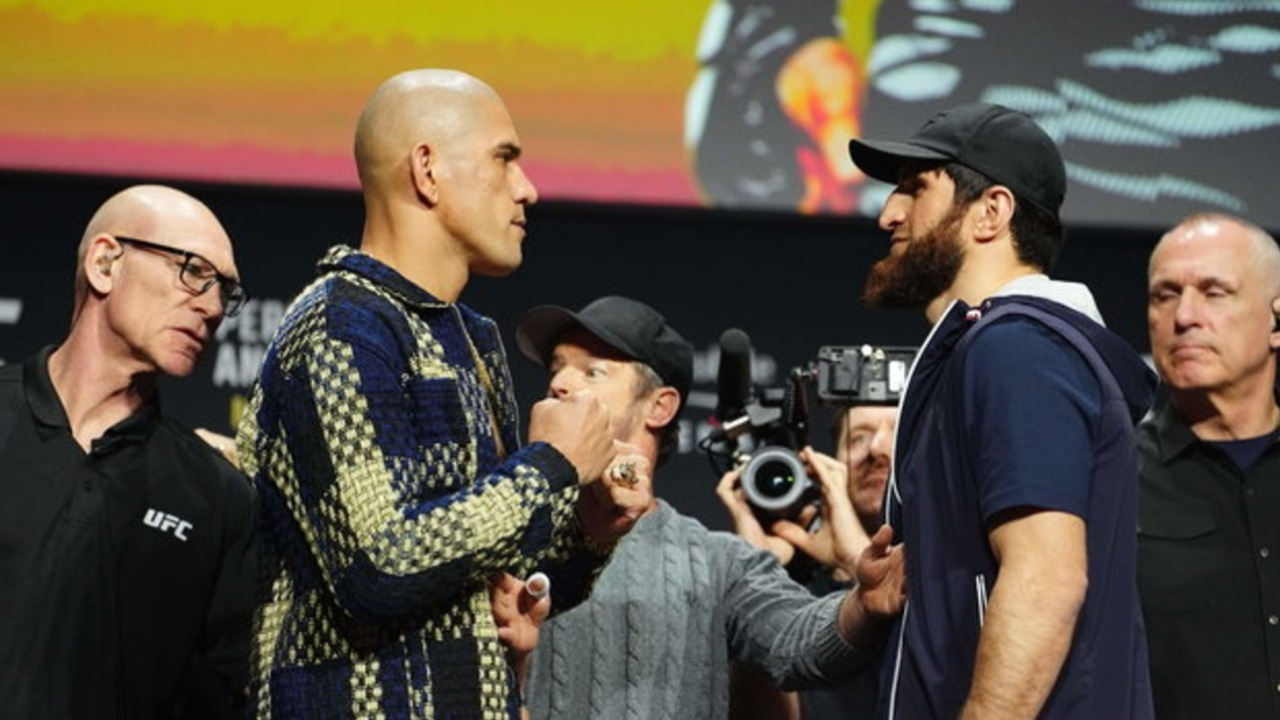 Preview Фанаты назвали Магомеда Анкалаева «лжецом» после его неудачной попытки развеять слухи перед UFC 320