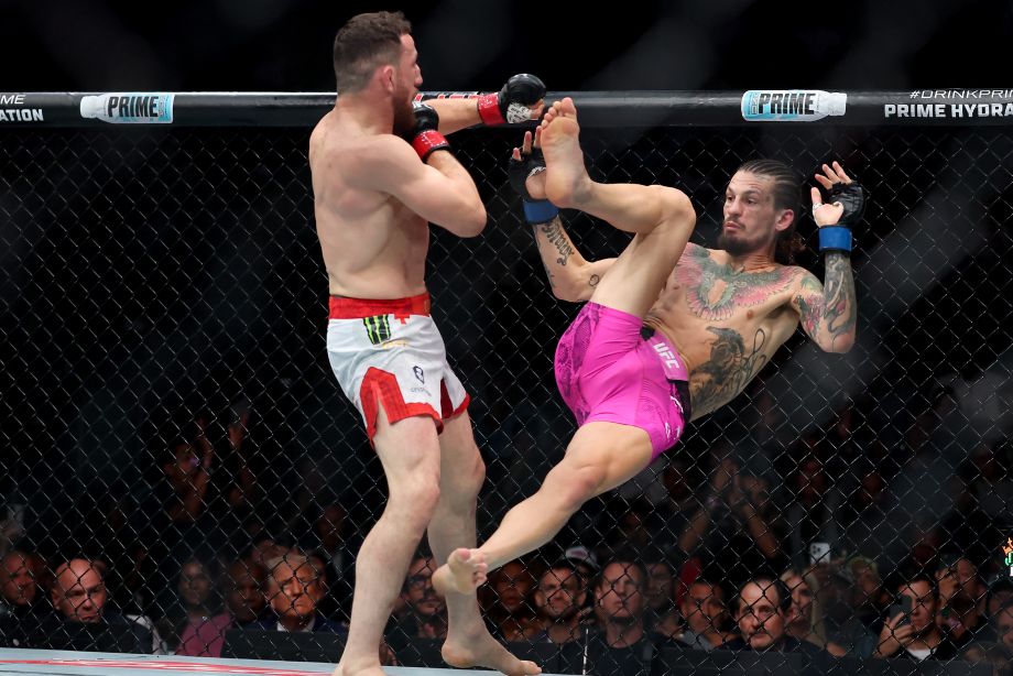 Preview Кори Сэндхаген проигнорировал Мераба Двалишвили, назвав другого бойца «лучшим в UFC»